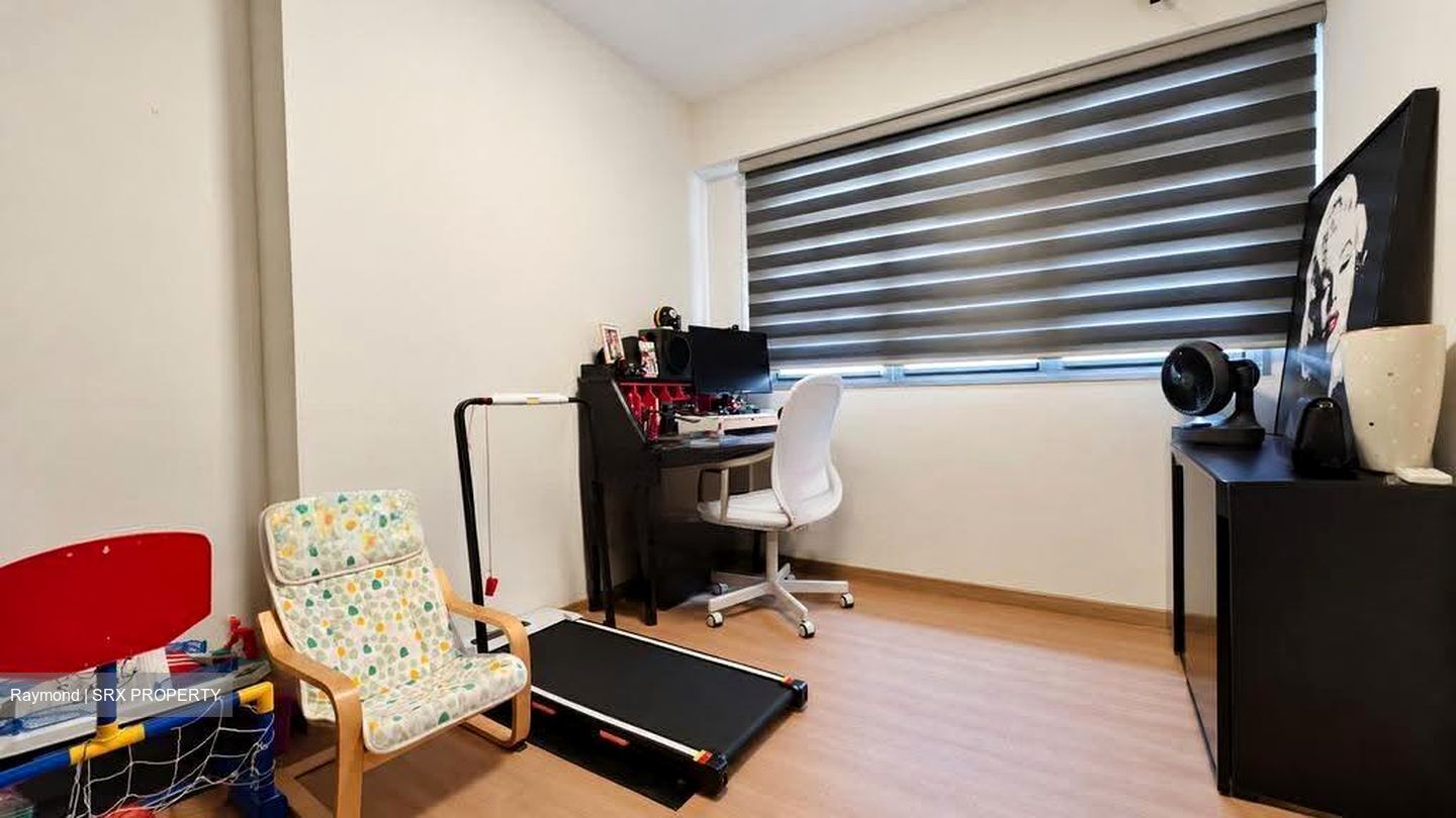 Tampines Street 61 (Tampines), Multi Generation #632900401